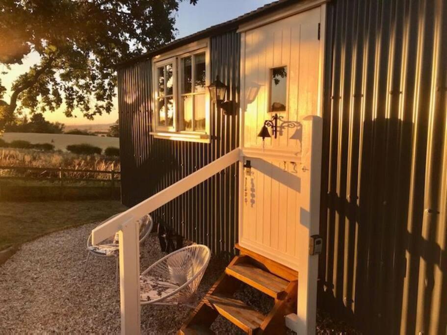 Апартаменты The Humble Hut Вулер Экстерьер фото